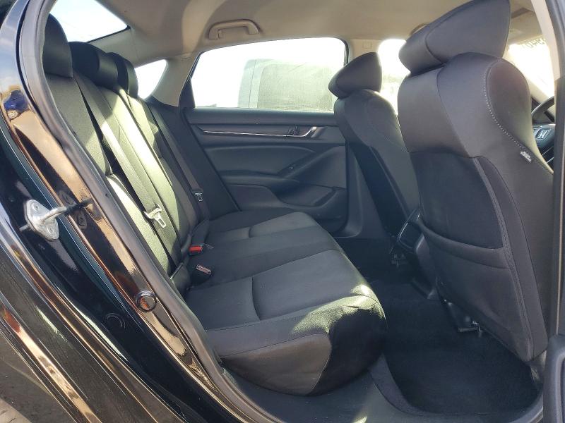71628946 :رقم المزاد ، 1HGCV1F12NA009063 vin ، 2022 Honda Accord مزاد بيع