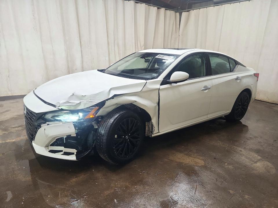 2025 Nissan Altima მანქანა იყიდება აუქციონზე, vin: 1N4BL4DV6SN364013, აუქციონის ნომერი: 72819566