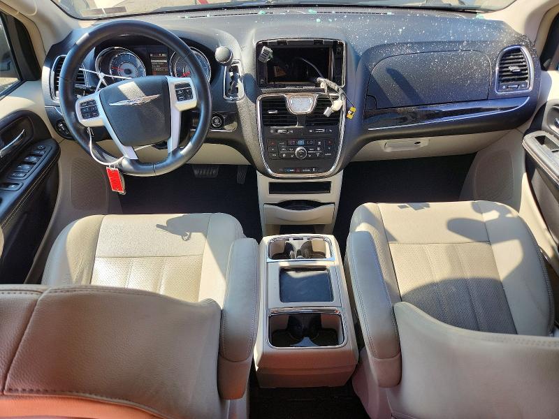 71427826 :رقم المزاد ، 2C4RC1CG3FR574345 vin ، 2015 Chrysler Town & Country مزاد بيع