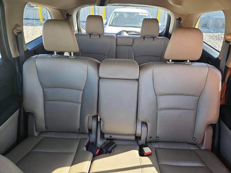 72089886 :رقم المزاد ، 5FNYF6H5XGB024256 vin ، 2016 Honda Pilot مزاد بيع
