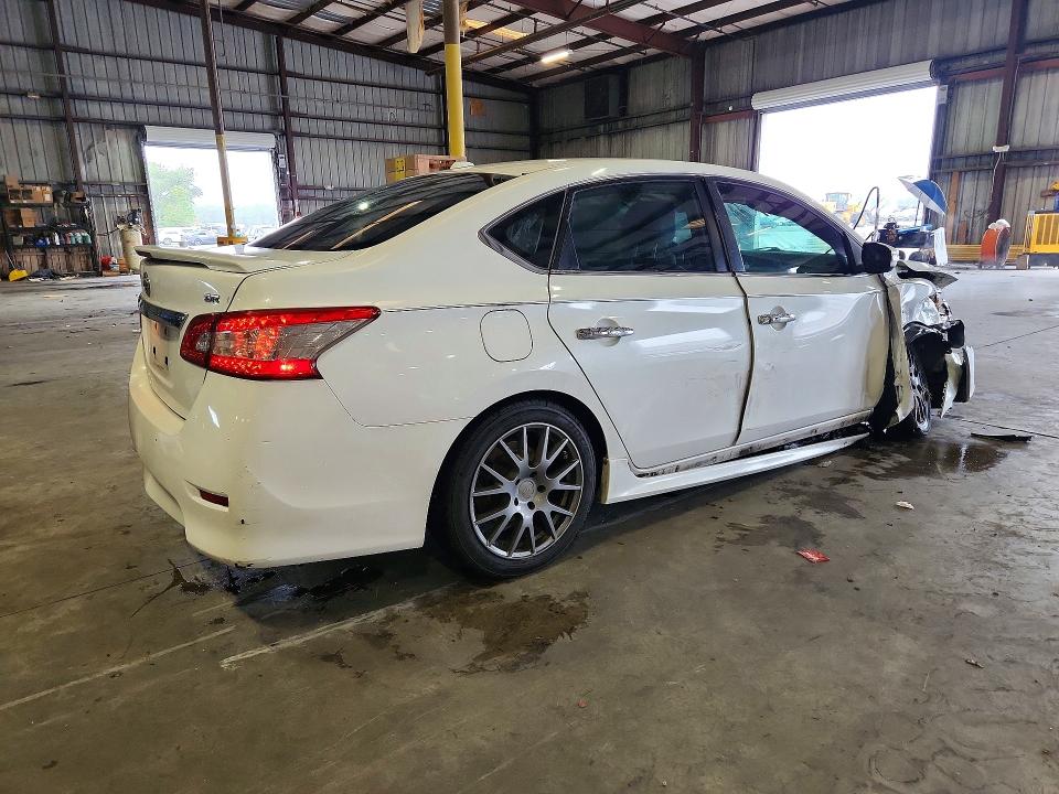Продажа на аукционе авто 2015 Nissan Sentra, vin: 3N1AB7APXFY334542, номер лота: 72018466