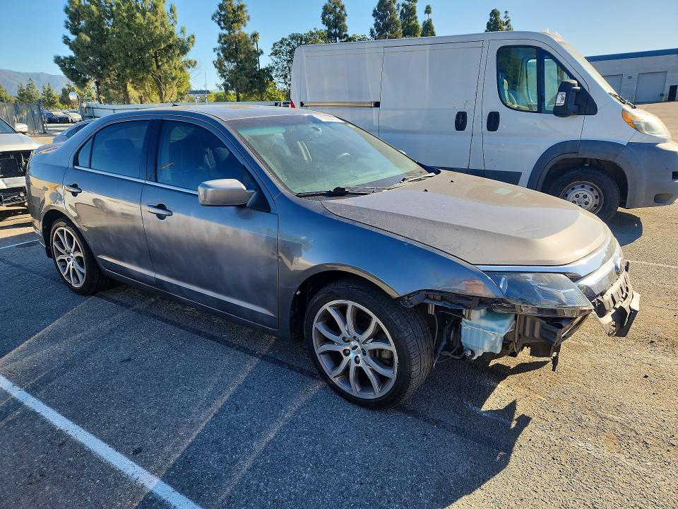 71236796 :رقم المزاد ، 3FAHP0HA5AR387230 vin ، 2010 Ford Fusion مزاد بيع