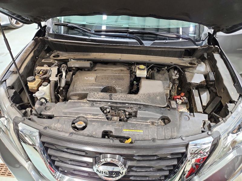 Продажа на аукционе авто 2018 Nissan Pathfinder, vin: 5N1DR2MM1JC674833, номер лота: 72376676