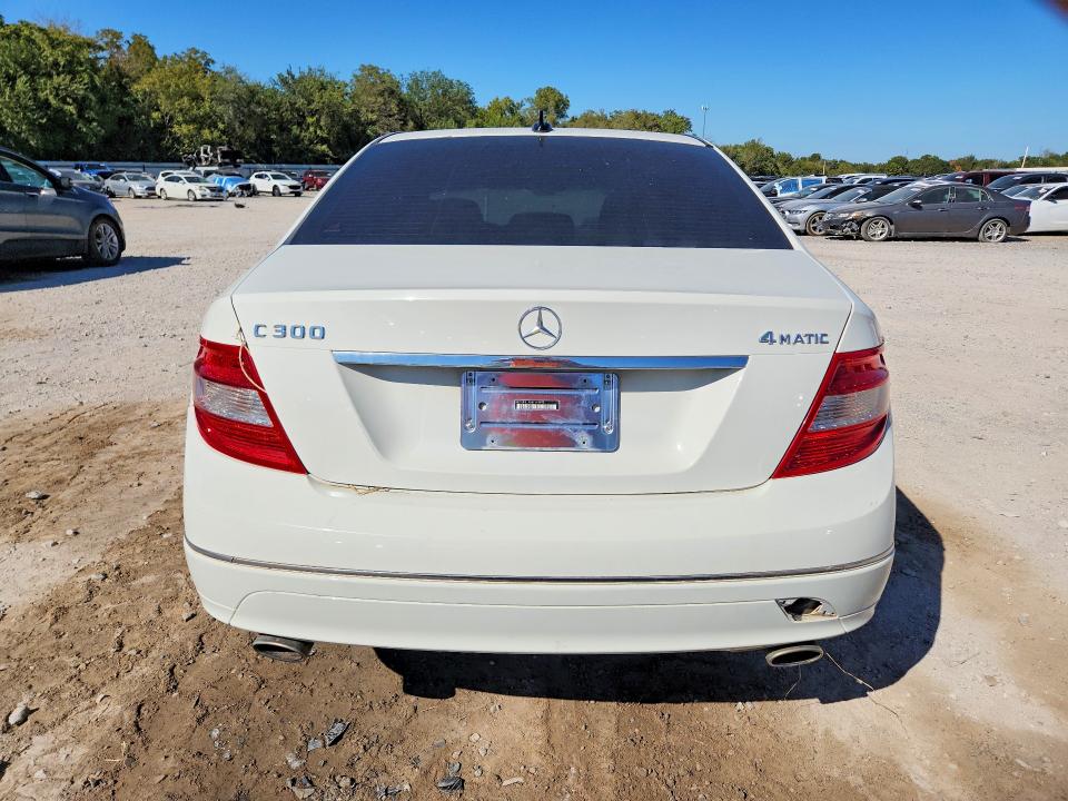 71241716 :رقم المزاد ، WDDGF81X88F174498 vin ، 2008 Mercedes-benz C مزاد بيع