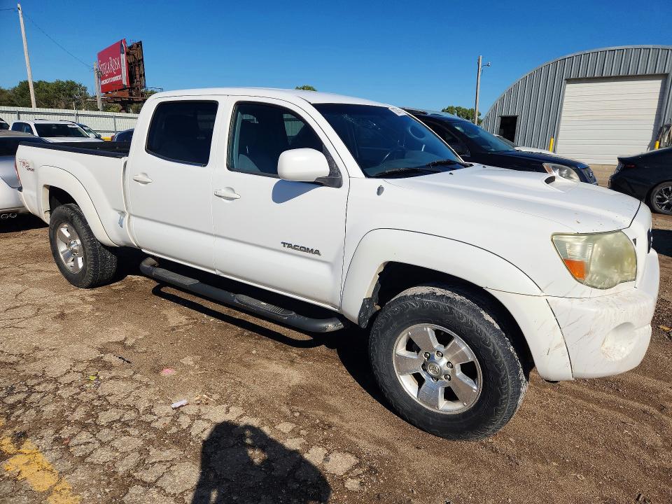 2005 Toyota Tacoma მანქანა იყიდება აუქციონზე, vin: 5TEKU72N65Z038886, აუქციონის ნომერი: 70339776
