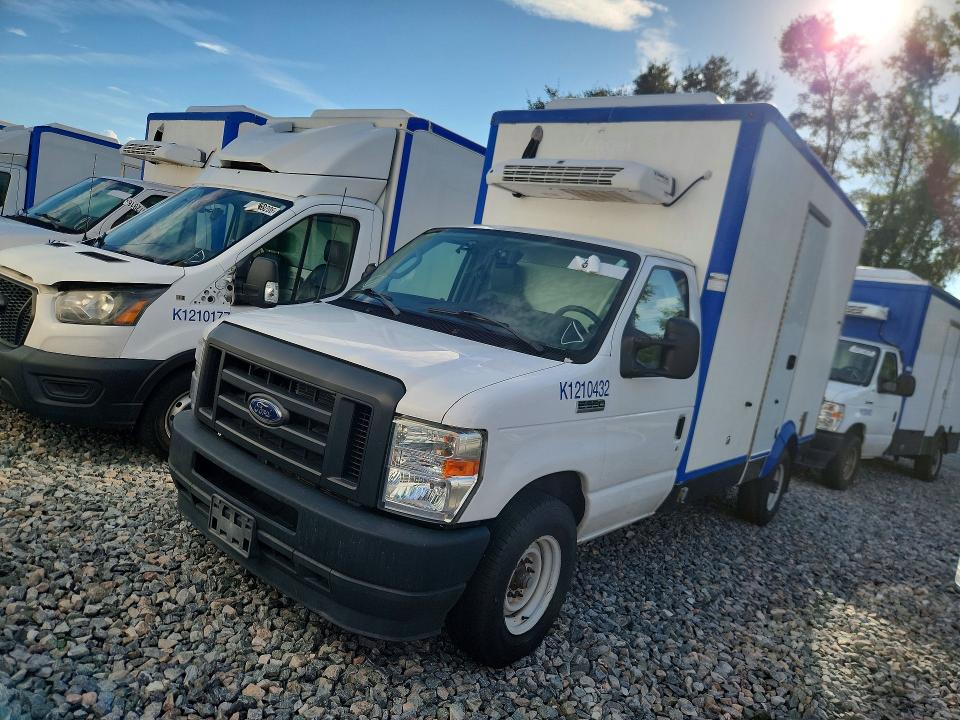 2023 Ford Econoline მანქანა იყიდება აუქციონზე, vin: 1FDWE3FKXPDD14744, აუქციონის ნომერი: 73600686