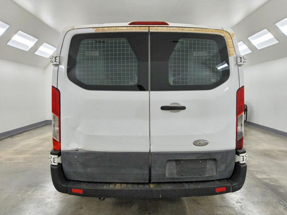 Продажа на аукционе авто 2015 Ford Transit, vin: 1FTNR1ZM9FKA34488, номер лота: 69649476