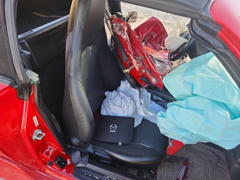 71927706 :رقم المزاد ، JM1NB353030304745 vin ، 2003 Mazda Mx-5 Miata مزاد بيع