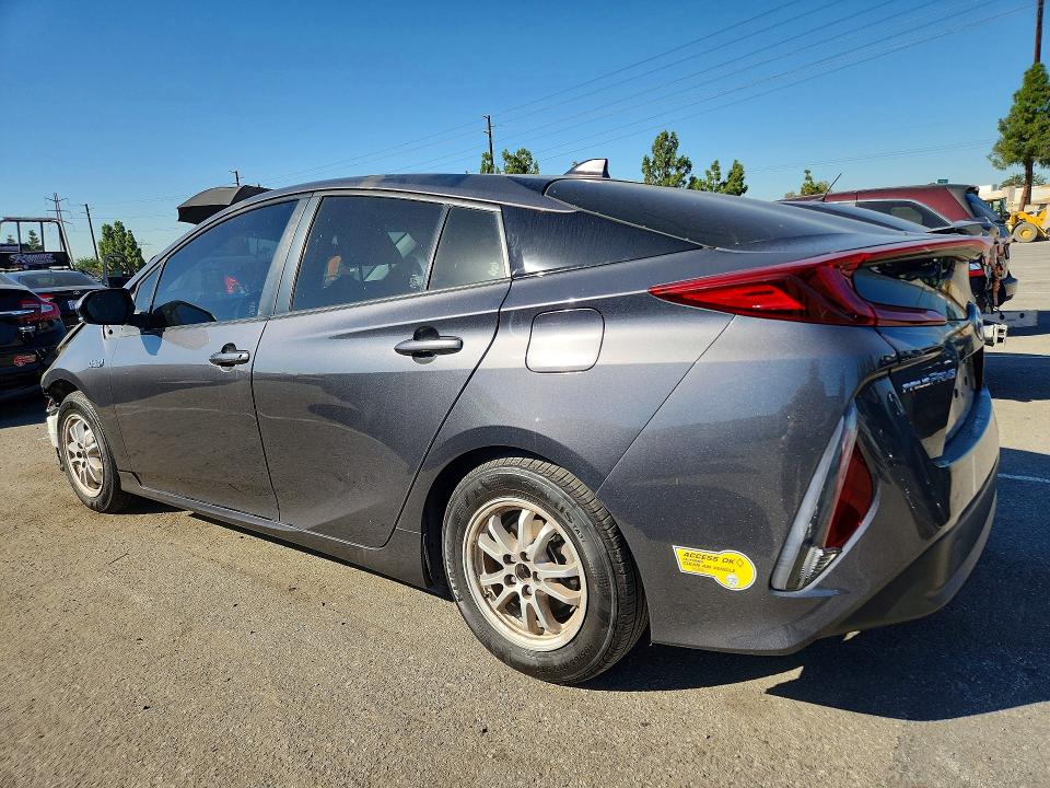 Продаж на аукціоні авто 2021 Toyota Prius Prime, vin: JTDKAMFP2M3194620, номер лоту: 69087026