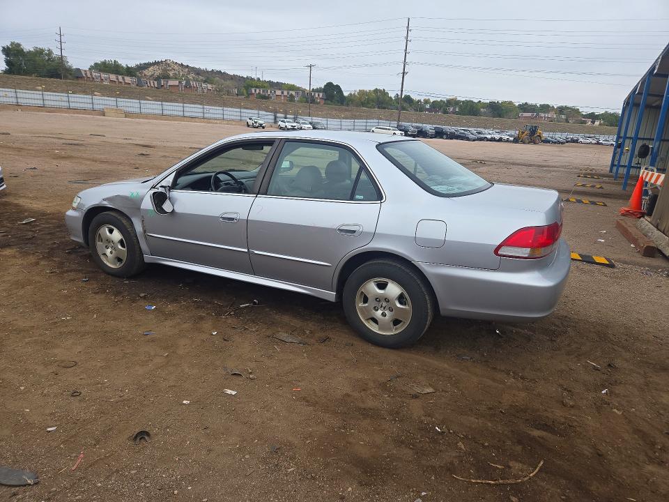 2001 Honda Accord მანქანა იყიდება აუქციონზე, vin: 1HGCG16511A041767, აუქციონის ნომერი: 74105246