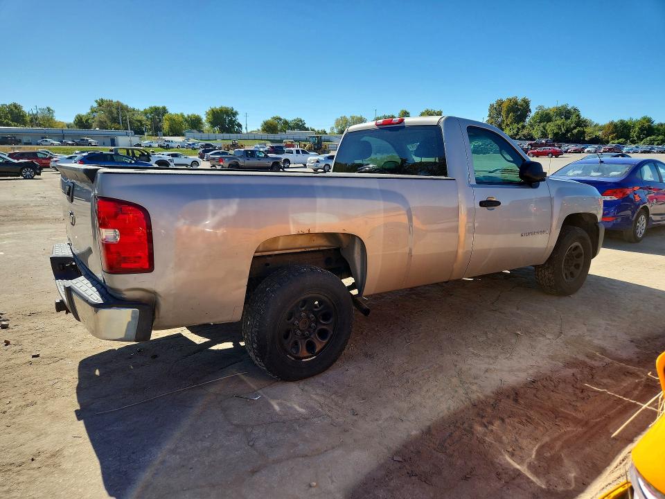 Продаж на аукціоні авто 2007 Chevrolet Silverado, vin: 1GCEC14X37Z636234, номер лоту: 71851616