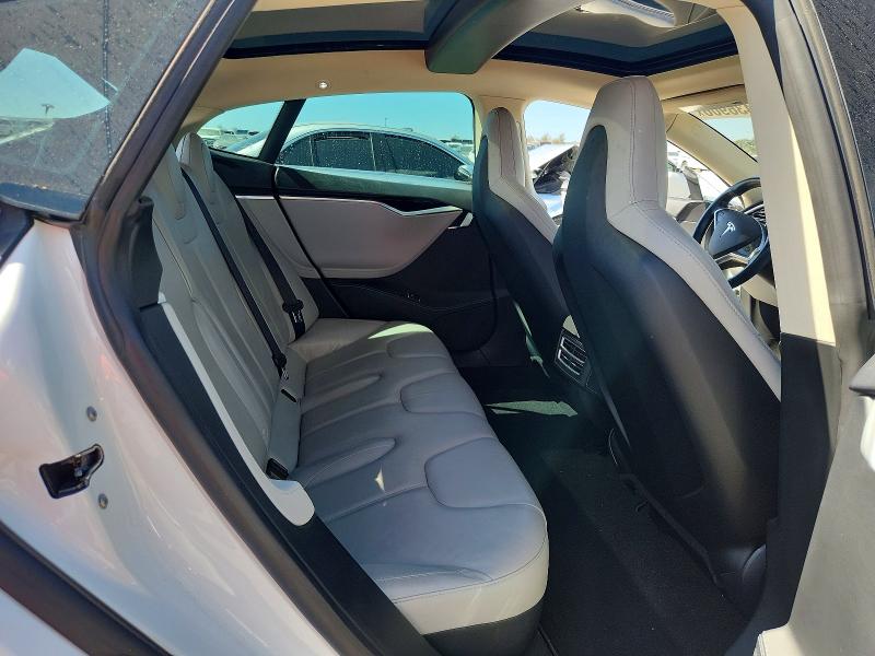 Продажа на аукционе авто 2014 Tesla Model S, vin: 5YJSA1S11EFP47911, номер лота: 71436906