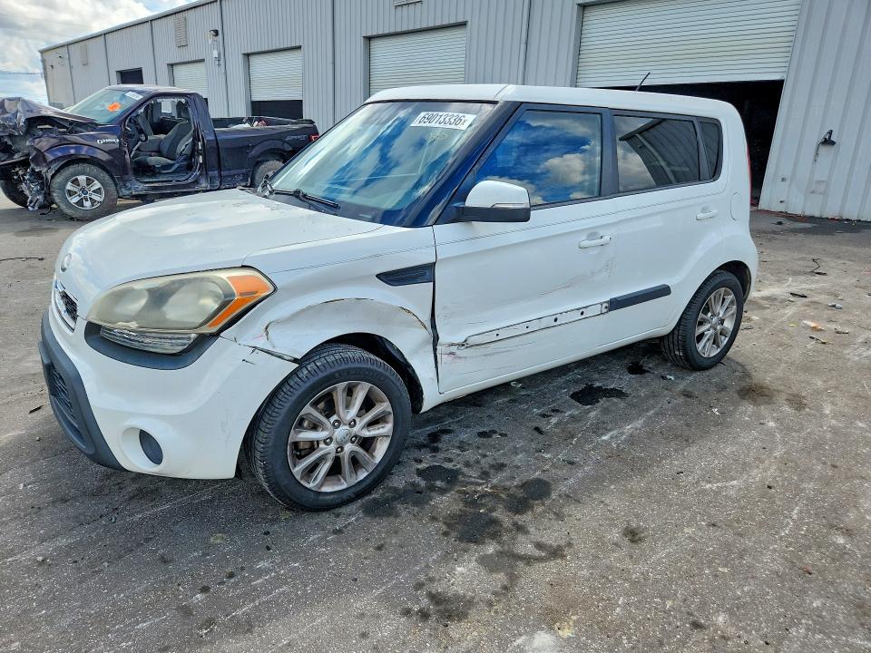 Продаж на аукціоні авто 2013 Kia Soul, vin: KNDJT2A64D7579050, номер лоту: 69013336