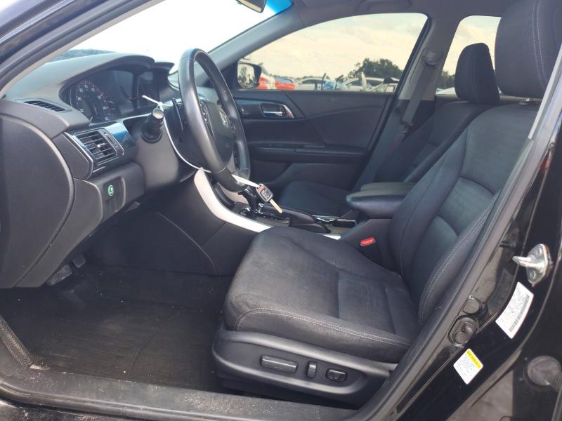 72332796 :رقم المزاد ، 1HGCR2F50DA115930 vin ، 2013 Honda Accord مزاد بيع