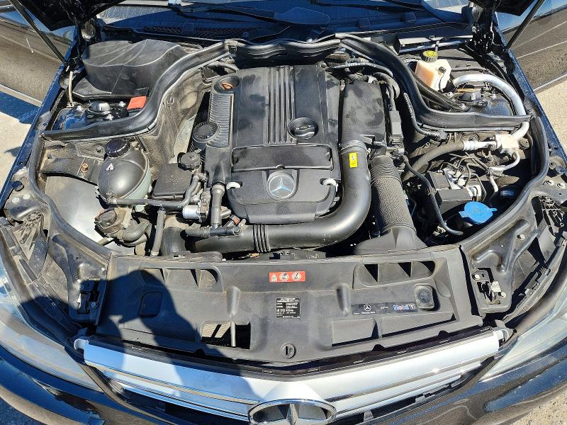 72330766 :رقم المزاد ، WDDGF4HB7CA623405 vin ، 2012 Mercedes-benz C مزاد بيع