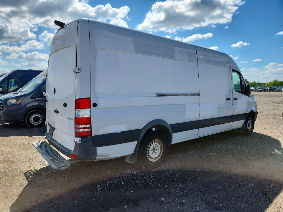Auction sale of the 2016 Mercedes-benz Sprinter, vin: WD3PE8DD9GP361069, lot number: 69038026