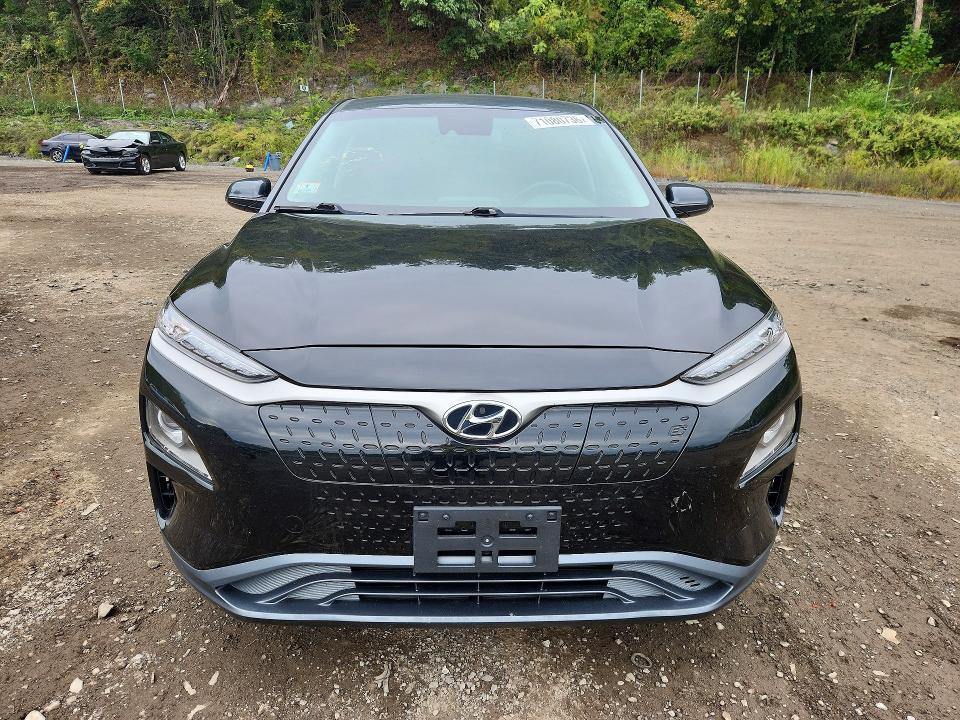 71080736 :رقم المزاد ، KM8K23AG6MU132965 vin ، 2021 Hyundai Kona مزاد بيع