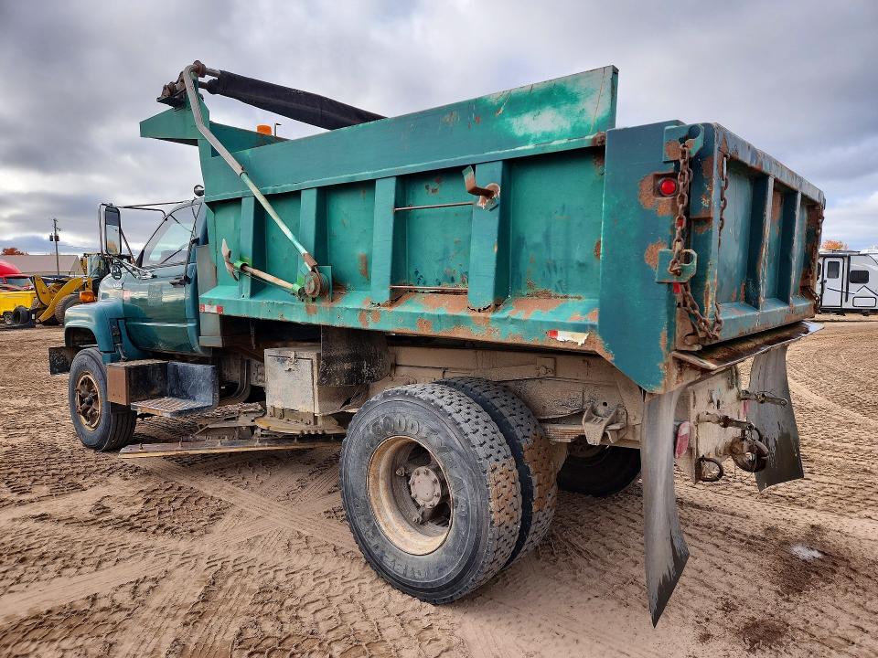 71417126 :رقم المزاد ، 1GBP7H1J7PJ101240 vin ، 1993 Chevrolet C7 مزاد بيع