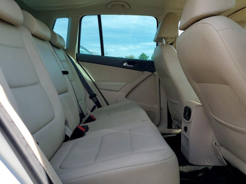 Aukcja sprzedaży 2011 Volkswagen Tiguan, vin: WVGBV7AX1BW557462, numer aukcji: 71602236
