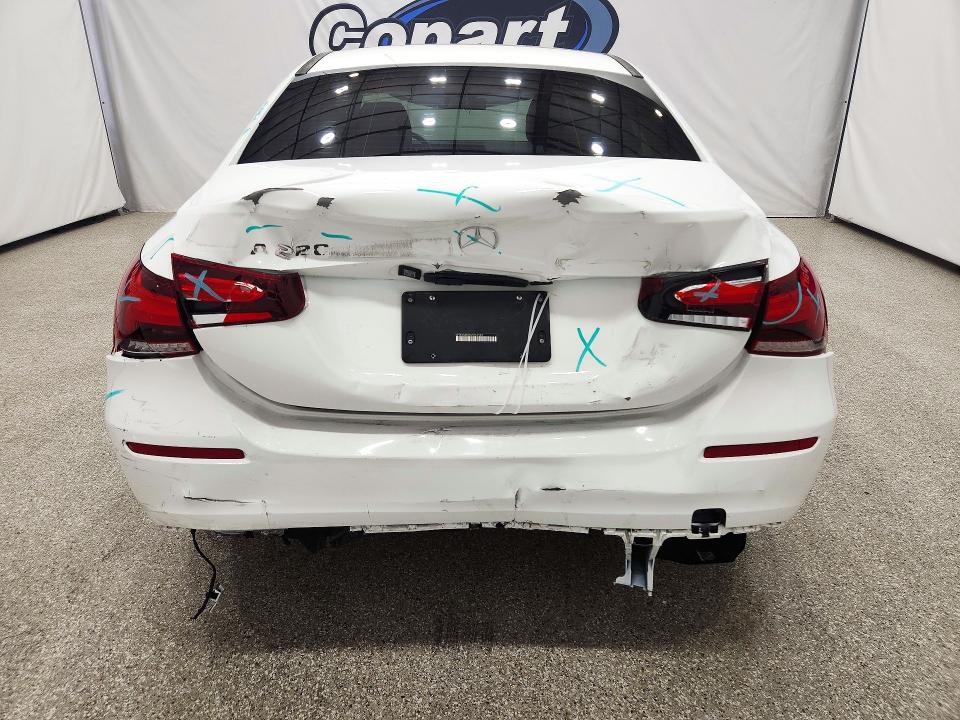 2021 Mercedes-benz A-class მანქანა იყიდება აუქციონზე, vin: W1K3G4EB8MJ266589, აუქციონის ნომერი: 72398906