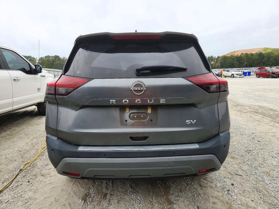 72215636 :رقم المزاد ، 5N1BT3BA8PC770832 vin ، 2023 Nissan Rogue مزاد بيع