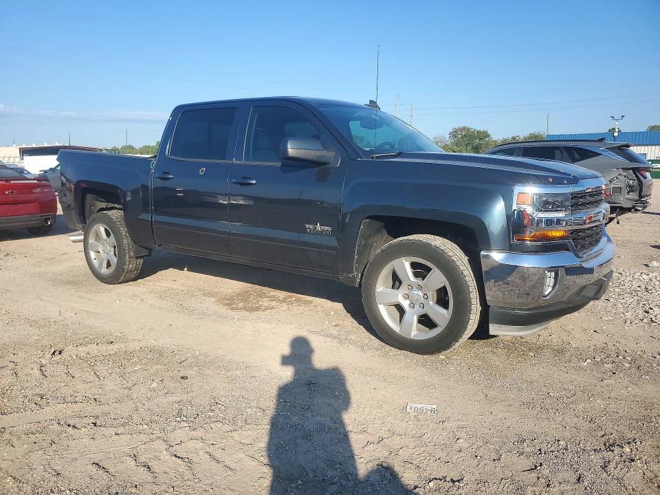 Продажа на аукционе авто 2018 Chevrolet Silverado, vin: 3GCPCREC8JG400057, номер лота: 71671366
