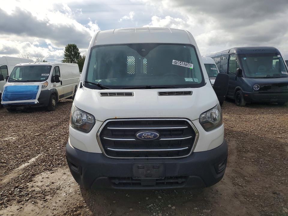 70648256 :رقم المزاد ، 1FTBR2C83LKA16102 vin ، 2020 Ford Transit مزاد بيع