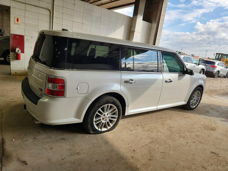 2015 Ford Flex მანქანა იყიდება აუქციონზე, vin: 2FMHK6C82FBA02403, აუქციონის ნომერი: 71890446