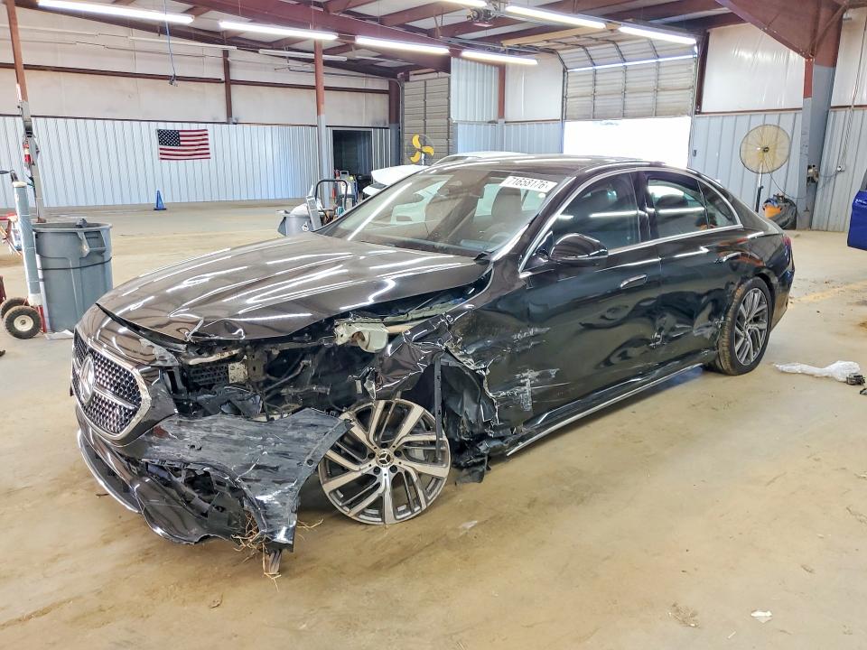 2025 Mercedes-benz E მანქანა იყიდება აუქციონზე, vin: W1KLF4HB4SA135252, აუქციონის ნომერი: 71658176