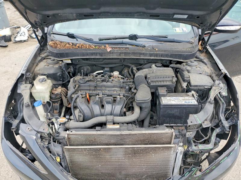 71204446 :رقم المزاد ، 5NPEC4AC3BH227296 vin ، 2011 Hyundai Sonata مزاد بيع