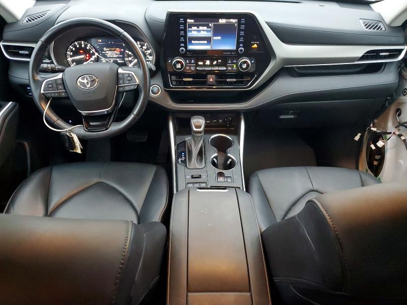71007926 :رقم المزاد ، 5TDGZRBH6MS122957 vin ، 2021 Toyota Highlander مزاد بيع