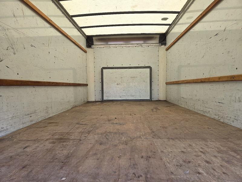 2022 Ford Econoline მანქანა იყიდება აუქციონზე, vin: 1FDWE3FN9NDC14545, აუქციონის ნომერი: 72261556