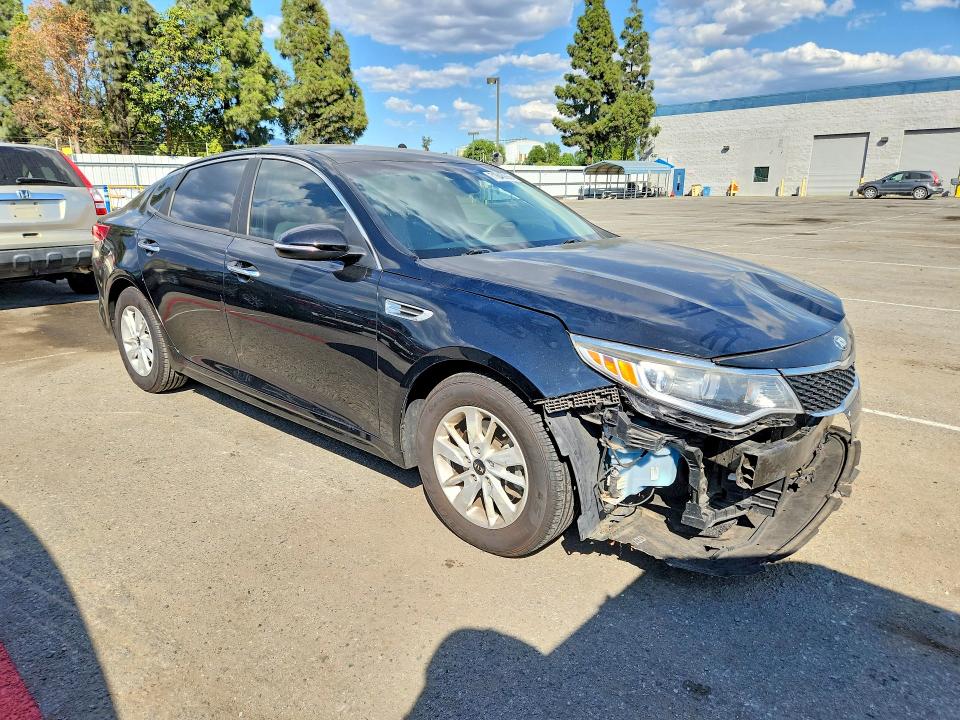 Продажа на аукционе авто 2017 Kia Optima, vin: 5XXGT4L33HG156319, номер лота: 71848926
