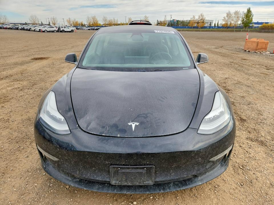 71974836 :رقم المزاد ، 5YJ3E1EA1KF328697 vin ، 2019 Tesla Model 3 مزاد بيع