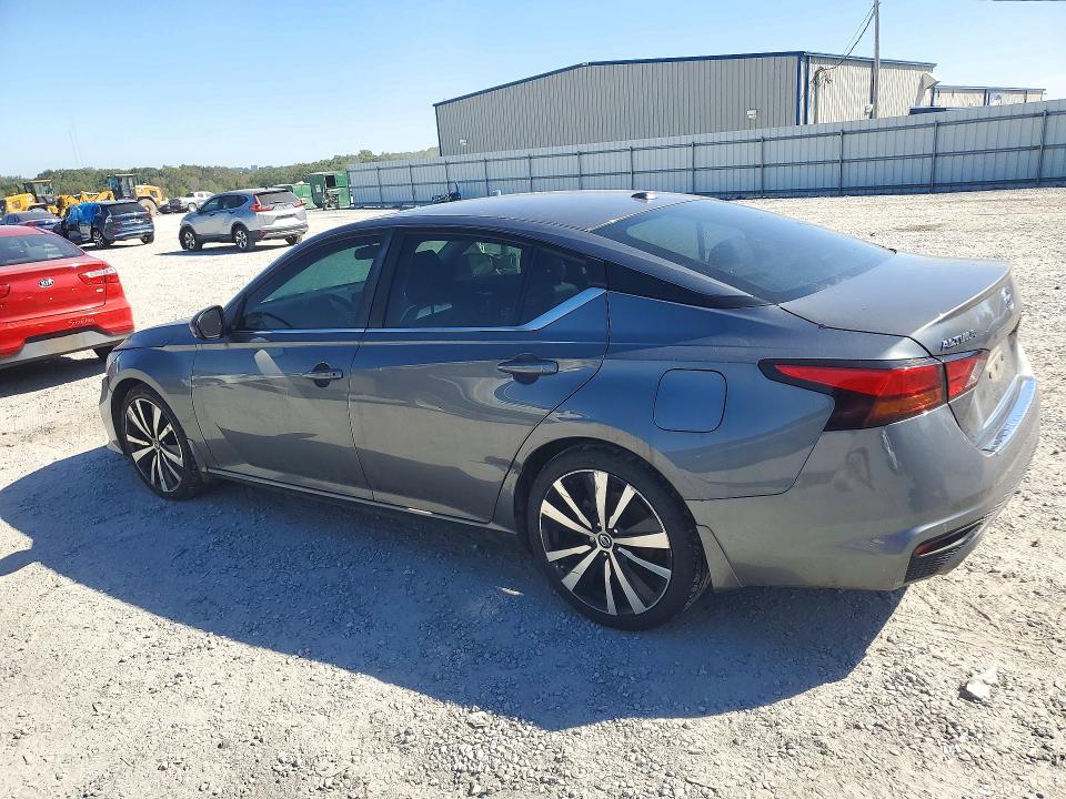 71748146 :رقم المزاد ، 1N4BL4CV4MN361440 vin ، 2021 Nissan Altima مزاد بيع