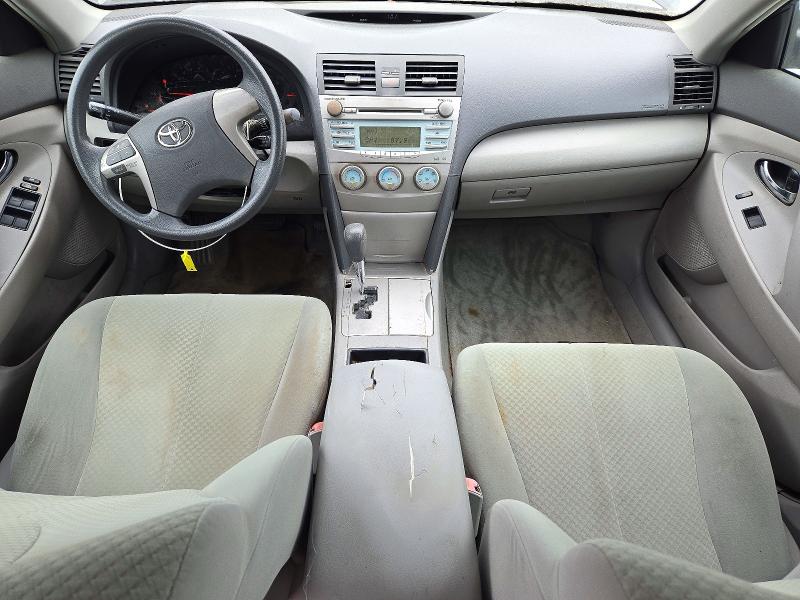 72450456 :رقم المزاد ، 4T1BE46KX7U530677 vin ، 2007 Toyota Camry مزاد بيع