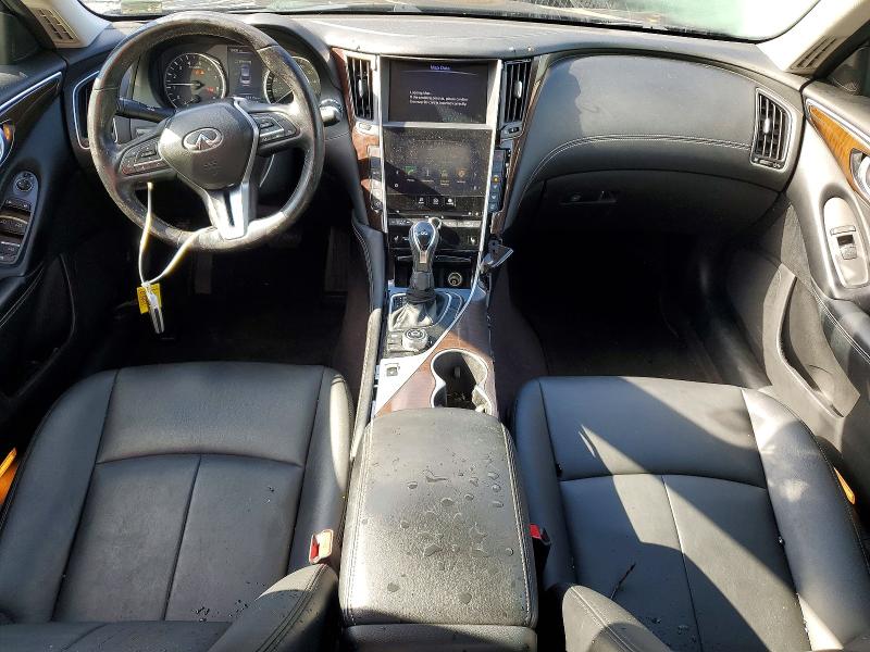 70447366 :رقم المزاد ، JN1EV7AP8JM350985 vin ، 2018 Infiniti Q50 مزاد بيع