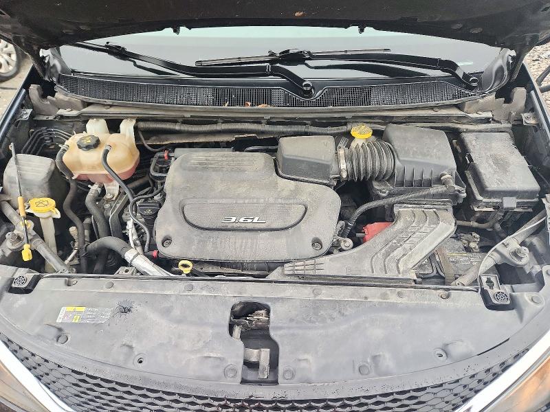 72835046 :رقم المزاد ، 2C4RC1CG9HR519756 vin ، 2017 Chrysler Pacifica مزاد بيع