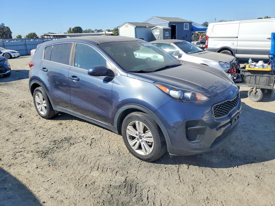 2018 Kia Sportage მანქანა იყიდება აუქციონზე, vin: KNDPM3AC0J7329352, აუქციონის ნომერი: 70783346