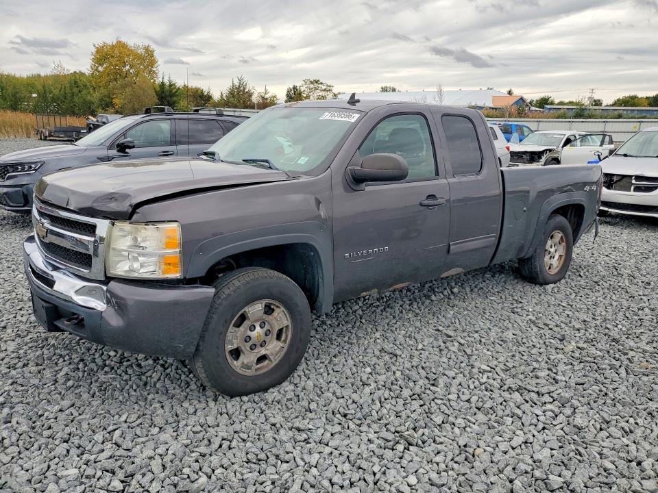 71639596 :رقم المزاد ، 1GCSKSE33AZ295786 vin ، 2010 Chevrolet Silverado مزاد بيع