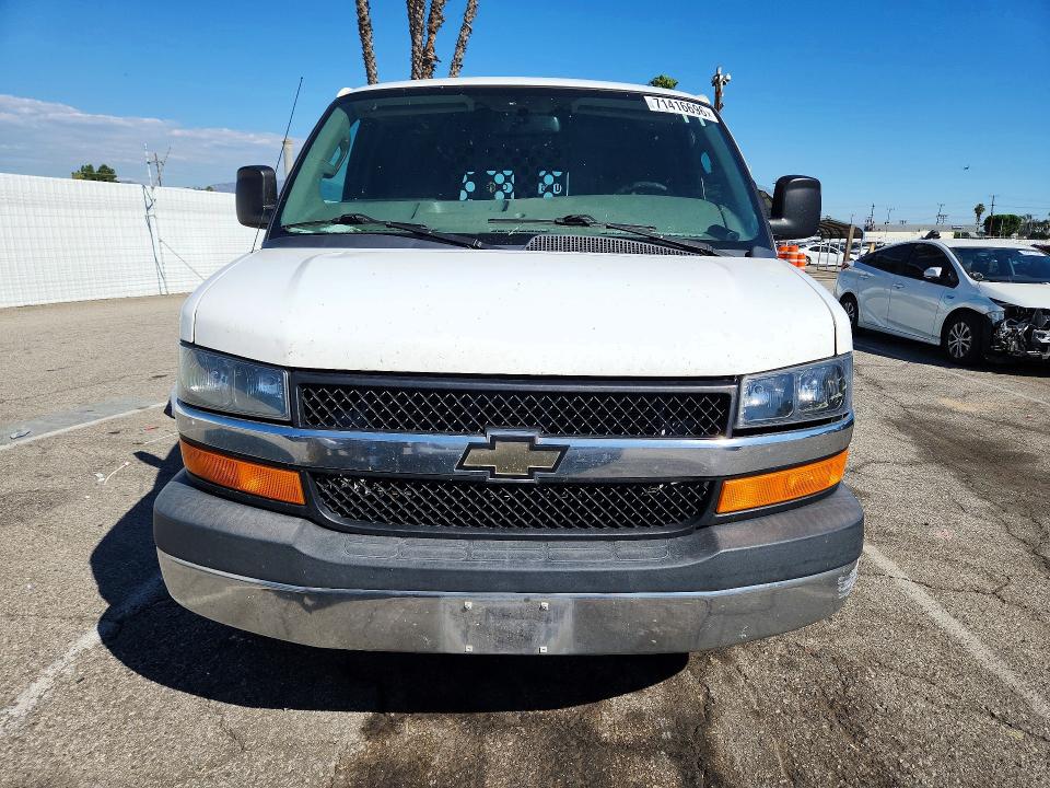 71416696 :رقم المزاد ، 1GCWGAFF4G1327948 vin ، 2016 Chevrolet Express G2500 مزاد بيع