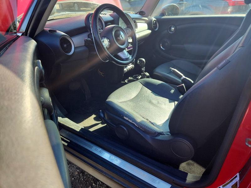 2010 Mini Cooper მანქანა იყიდება აუქციონზე, vin: WMWMF3C56ATZ63734, აუქციონის ნომერი: 73174156