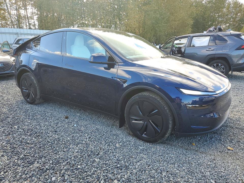 Продажа на аукционе авто 2026 Tesla Model Y, vin: 7SAYGDEE6TF730353, номер лота: 73092226