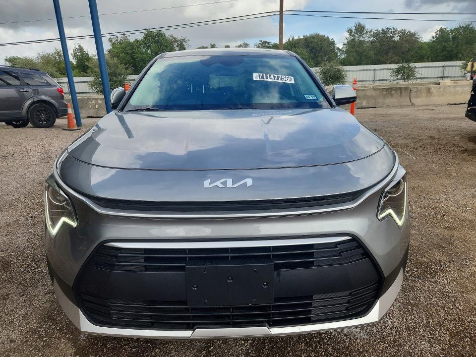 71147756 :رقم المزاد ، KNDCP3LE2T5361786 vin ، 2026 Kia Niro مزاد بيع