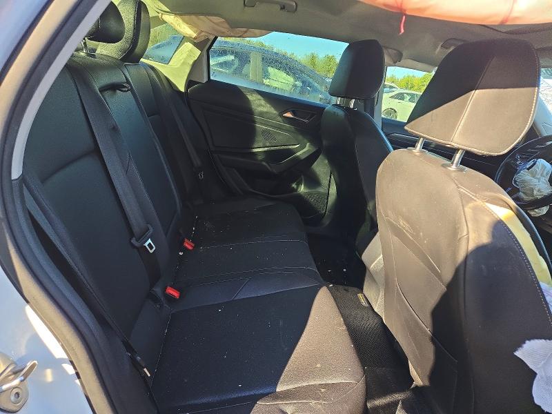 Продажа на аукционе авто 2019 Volkswagen Jetta, vin: 3VWE57BU4KM253108, номер лота: 69574406