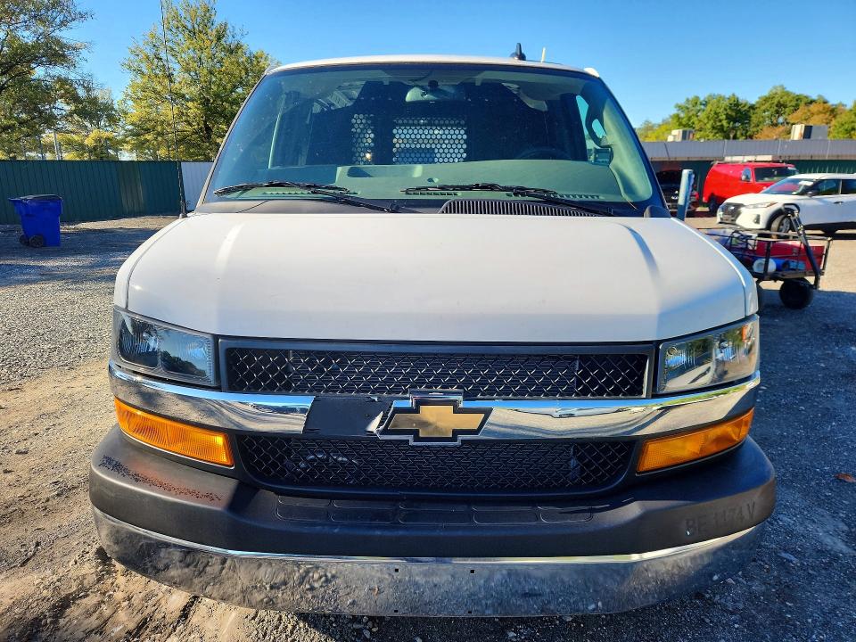 Продажа на аукционе авто 2025 Chevrolet Express G2500, vin: 1GCWGAF74S1272581, номер лота: 69978476