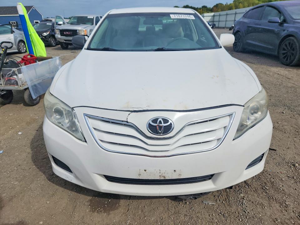 Продаж на аукціоні авто 2011 Toyota Camry, vin: 4T1BF3EK1BU742000, номер лоту: 71073746