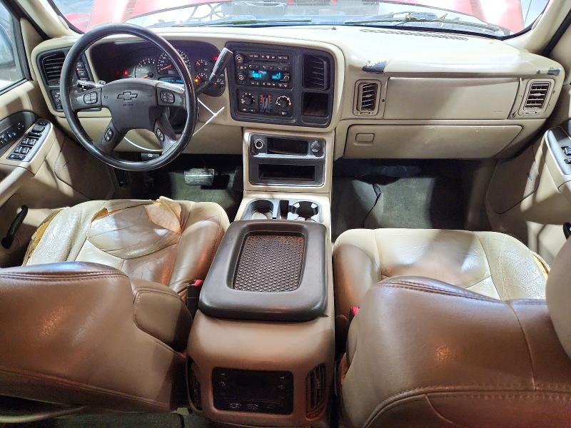 72045786 :رقم المزاد ، 3GNEK12T24G142419 vin ، 2004 Chevrolet Avalanche مزاد بيع