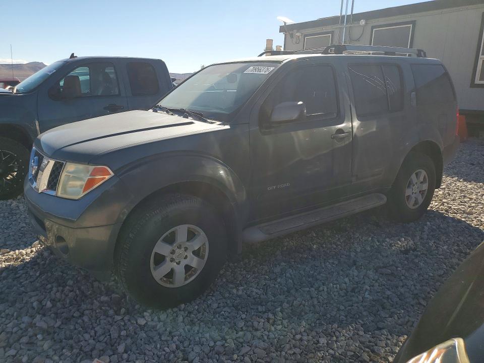 70956376 :رقم المزاد ، 5N1AR18U75C743439 vin ، 2005 Nissan Pathfinder مزاد بيع