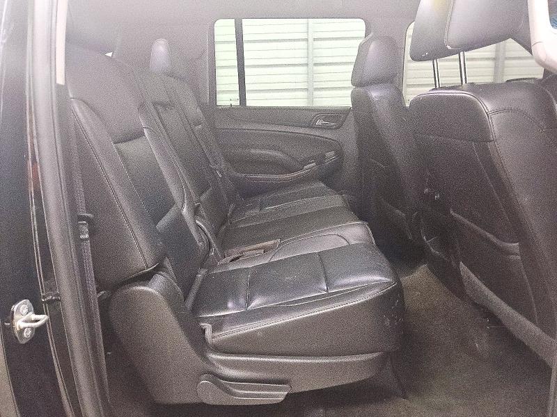 72354446 :رقم المزاد ، 1GNSKHKC2HR160050 vin ، 2017 Chevrolet Suburban مزاد بيع